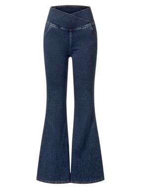 Halara Flex High Waisted Crossover
Pocket Washed Casual Jeans Size large